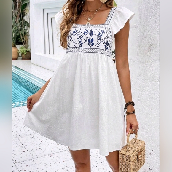 New Boho Embroidered Floral Babydoll Dress Smock White Blue - Picture 4 of 7
